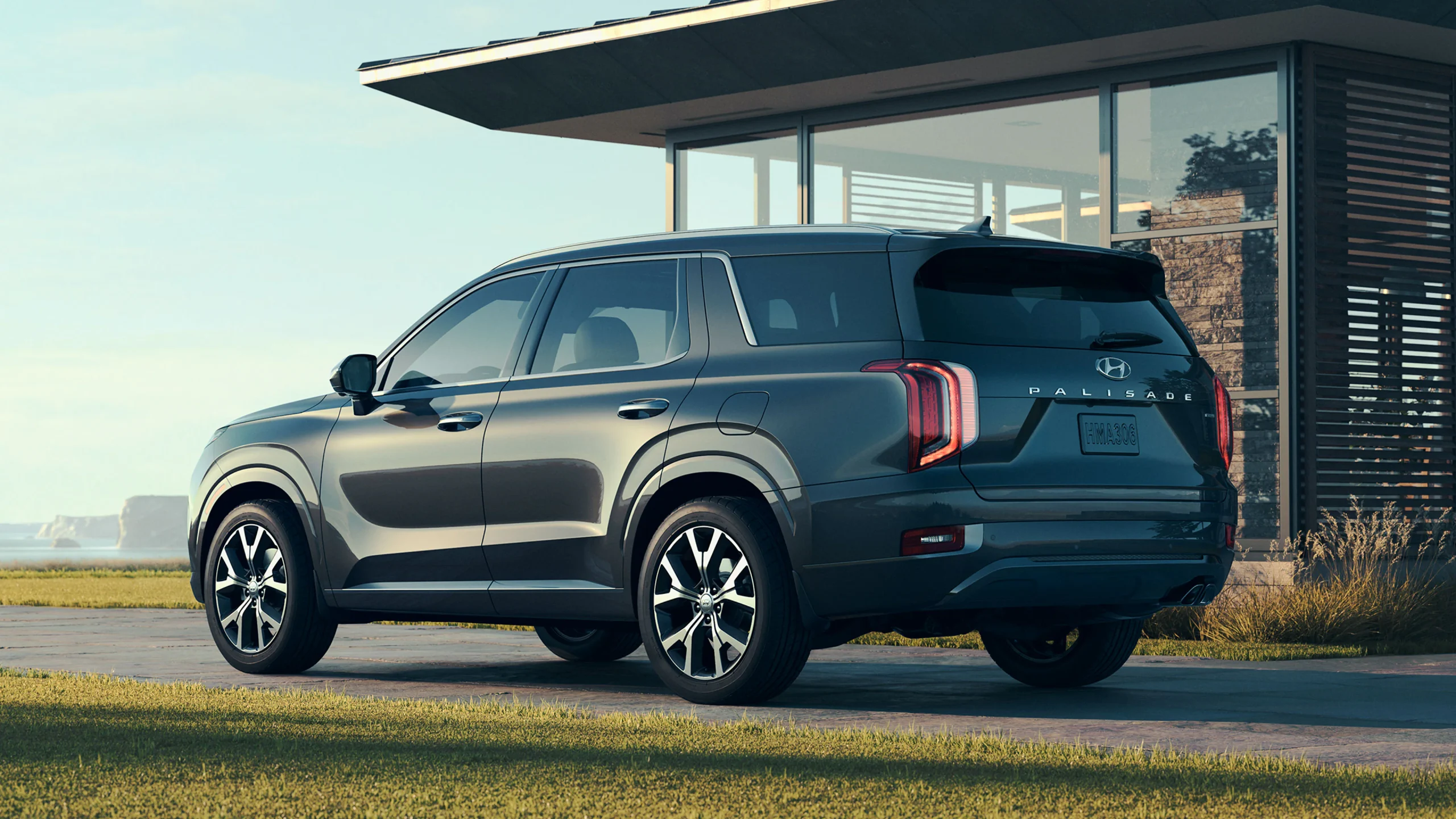 Hyundai Palisade in black