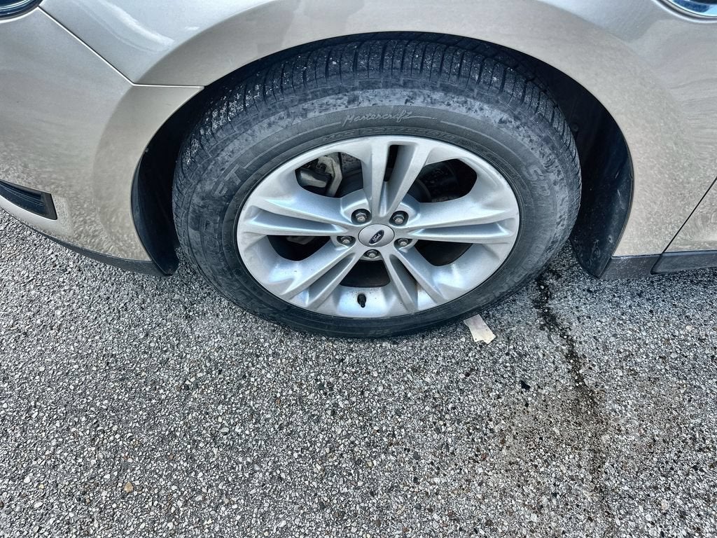 2017 Ford Taurus SEL