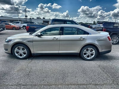 2017 Ford Taurus SEL