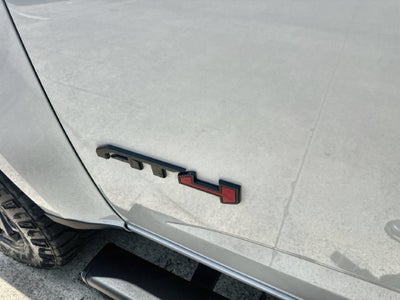 2022 GMC Canyon 4WD AT4 w/Leather