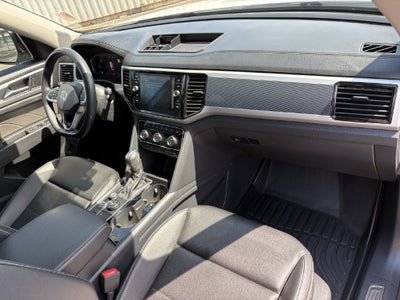 2023 Volkswagen Atlas 3.6L V6 SEL R-Line Black