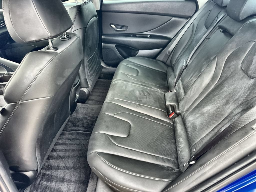2024 Hyundai ELANTRA Limited