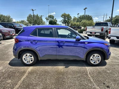 2021 Hyundai VENUE SE