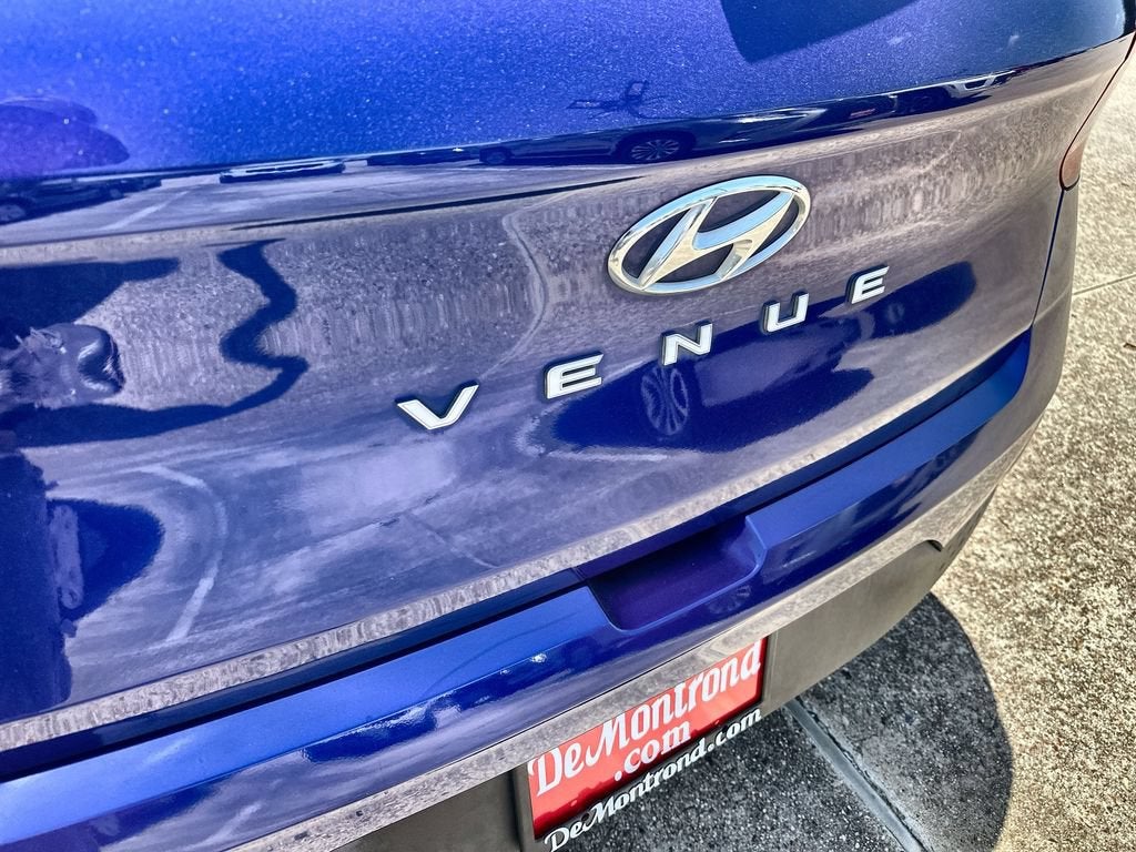 2021 Hyundai VENUE SE