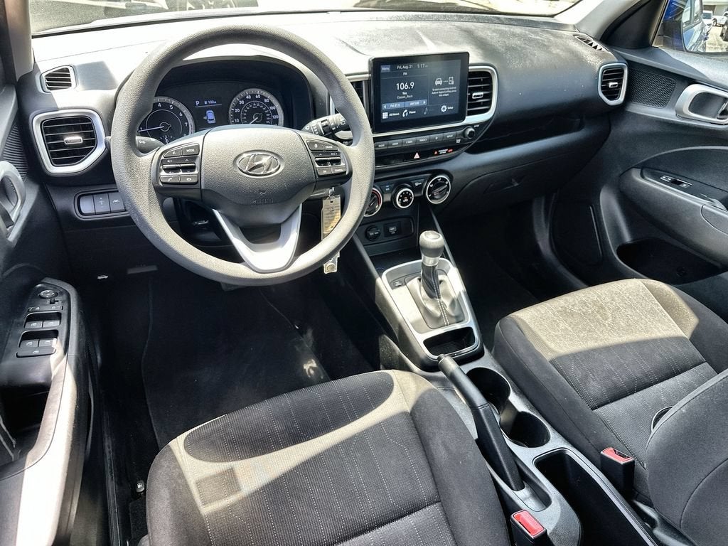 2021 Hyundai VENUE SE