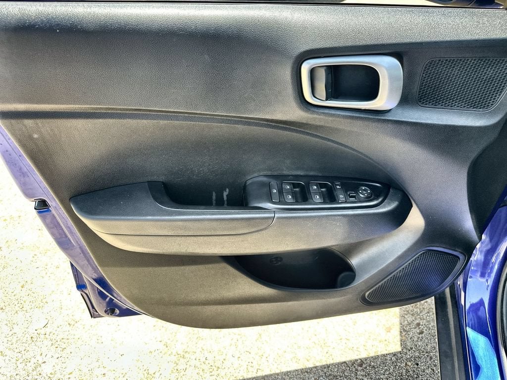 2021 Hyundai VENUE SE
