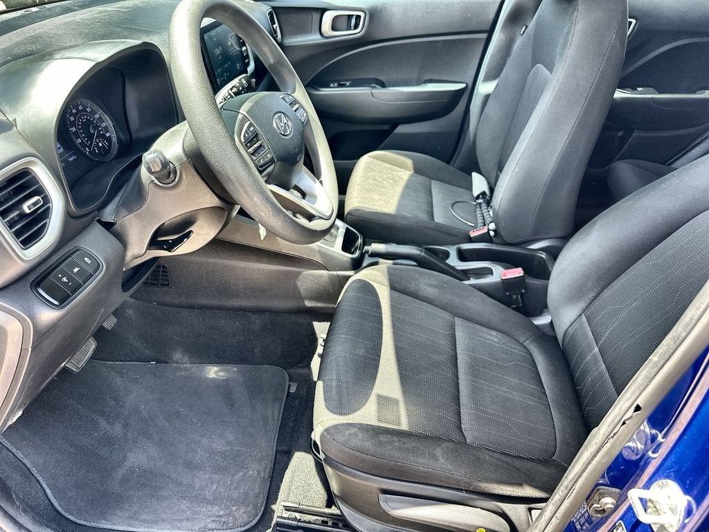 2021 Hyundai VENUE SE