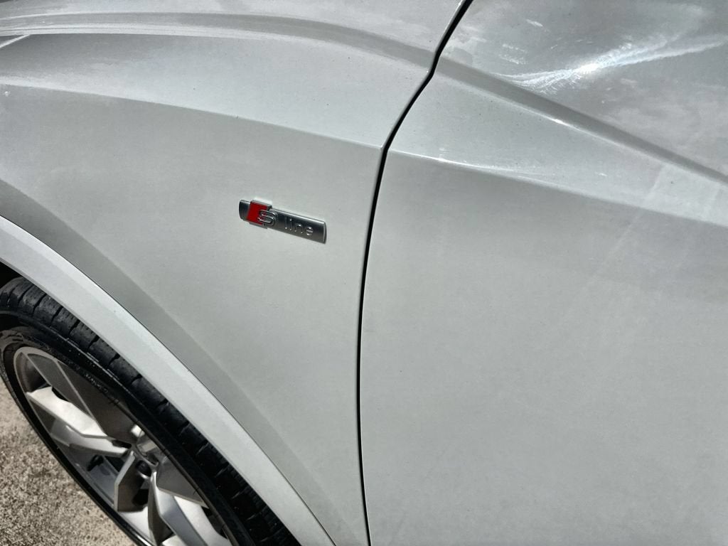 2021 Audi Q3 S line Premium