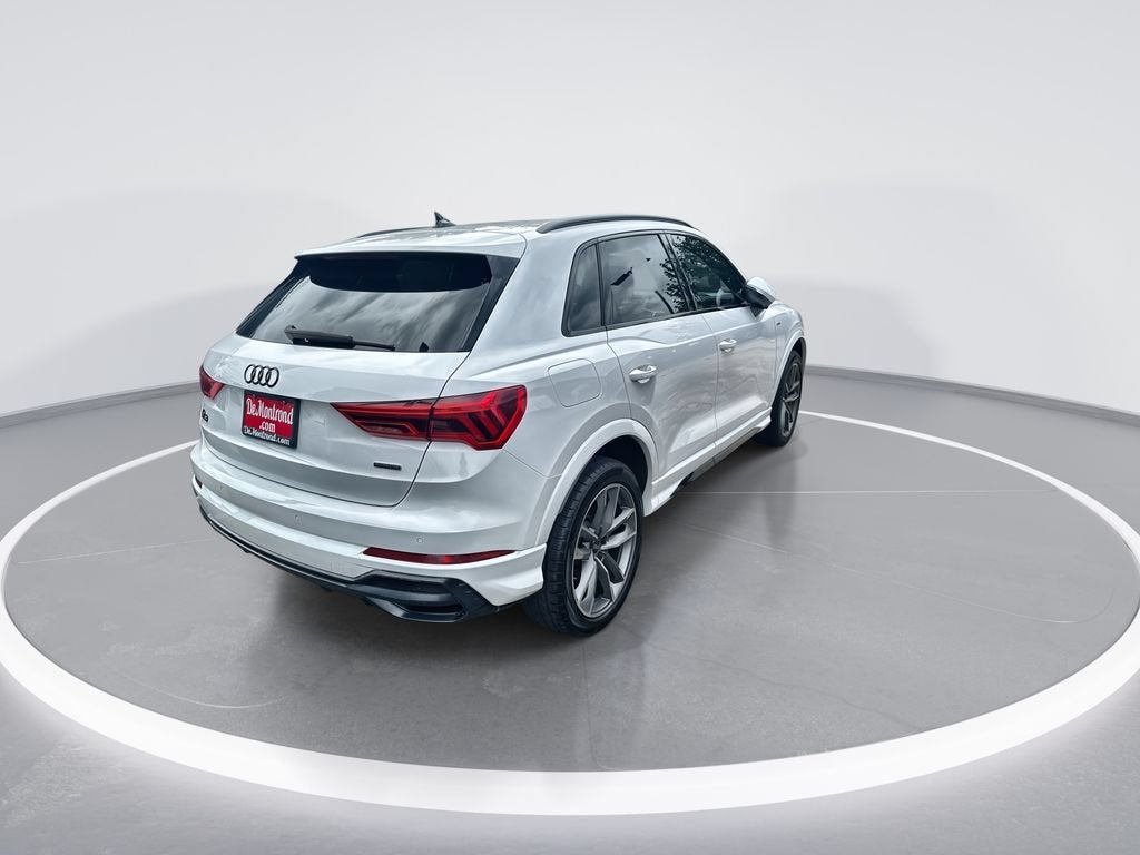 2021 Audi Q3 S line Premium
