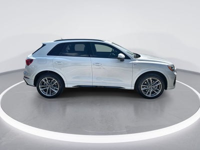 2021 Audi Q3 S line Premium
