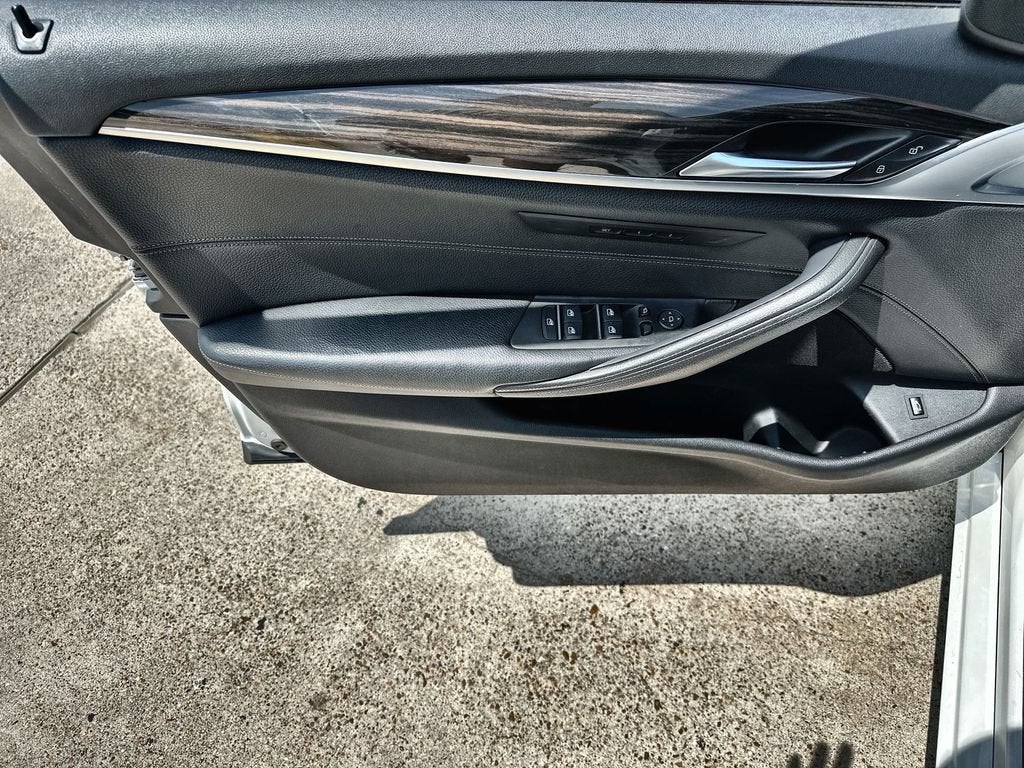2017 BMW 5 Series 530i