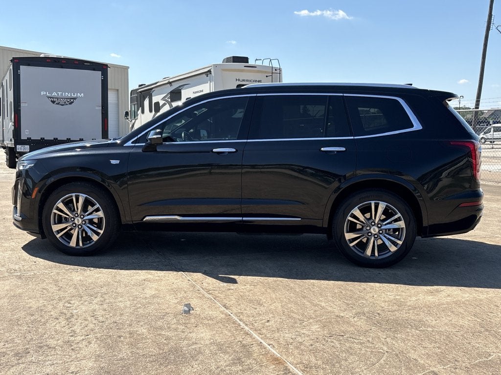 2021 Cadillac XT6 Premium Luxury