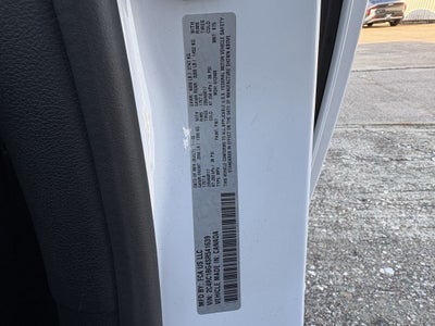 2025 Chrysler Pacifica Select