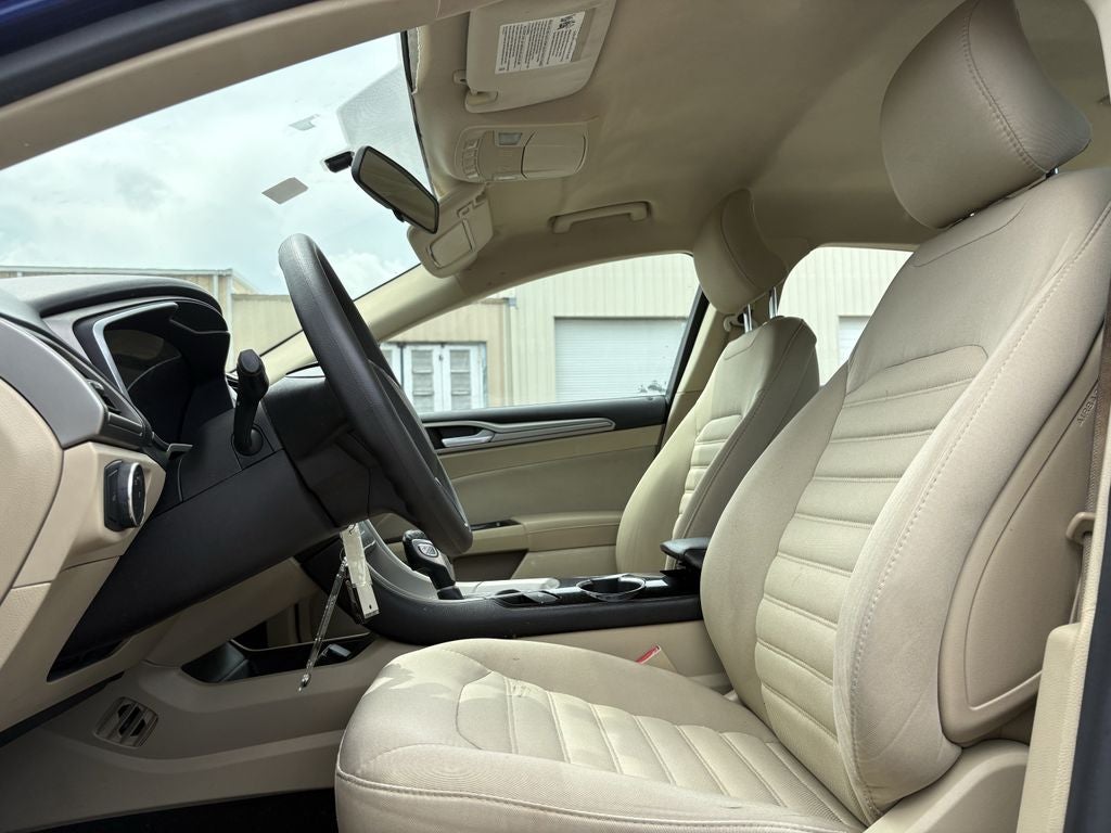 2015 Ford Fusion SE