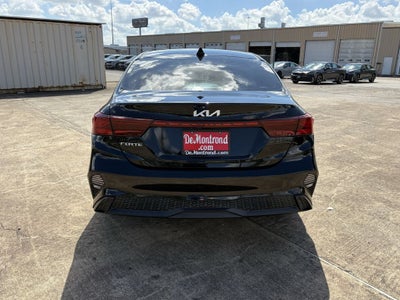 2022 Kia Forte LXS