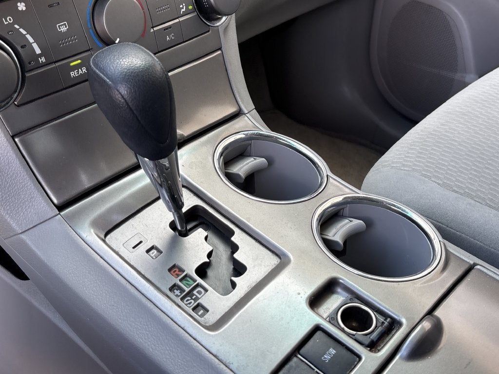 2010 Toyota Highlander Base