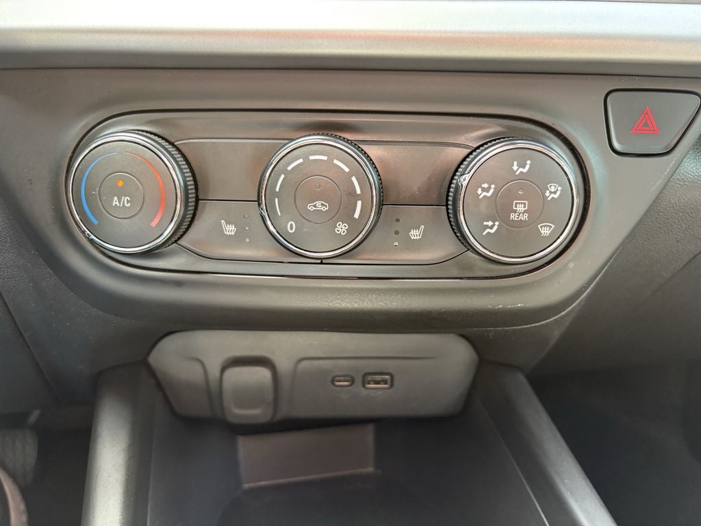 2025 Chevrolet Trax LS