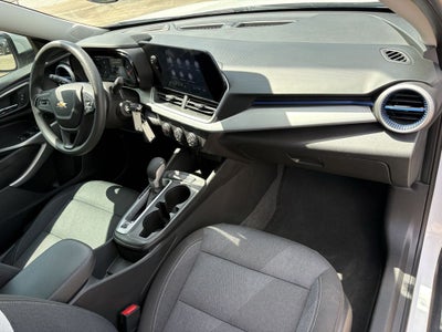 2025 Chevrolet Trax LS