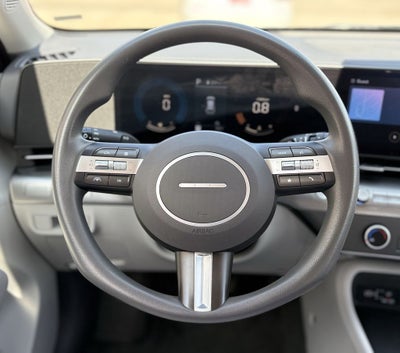 2025 Hyundai KONA SE