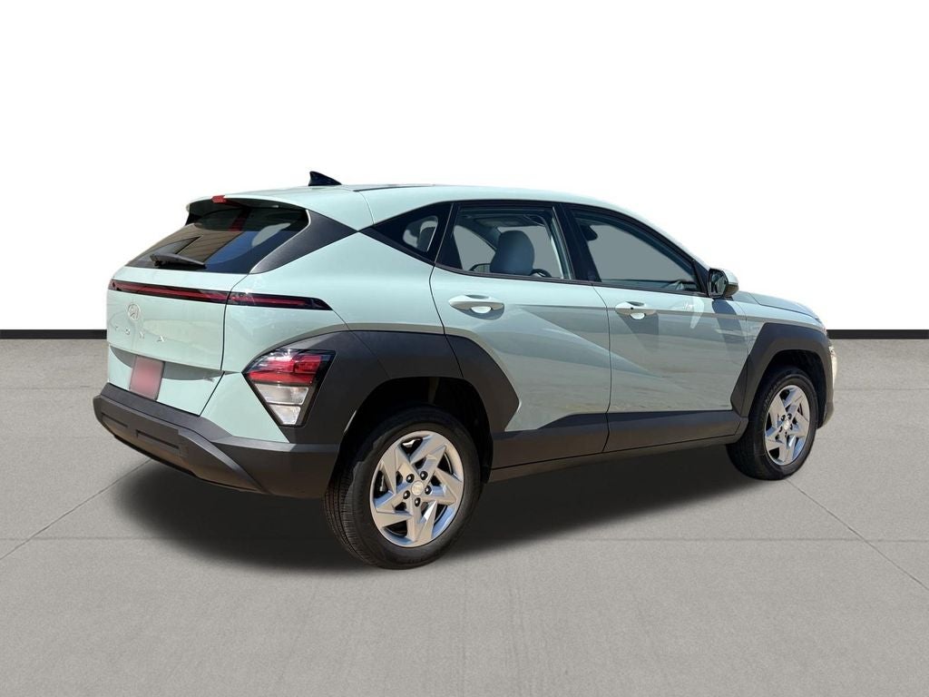 2025 Hyundai KONA SE
