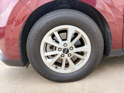 2024 Kia Carnival LX