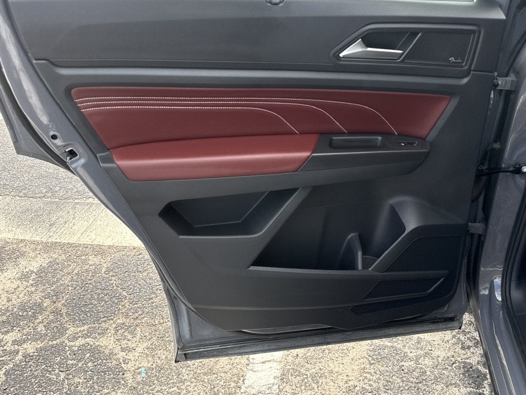 2023 Volkswagen Atlas Cross Sport 3.6L V6 SEL Premium R-Line
