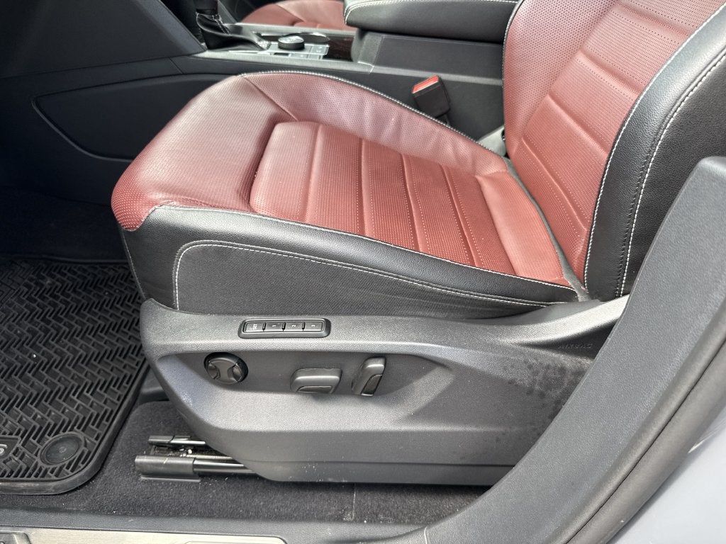 2023 Volkswagen Atlas Cross Sport 3.6L V6 SEL Premium R-Line