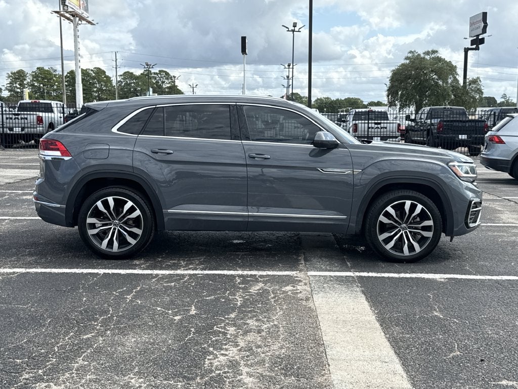 2023 Volkswagen Atlas Cross Sport 3.6L V6 SEL Premium R-Line