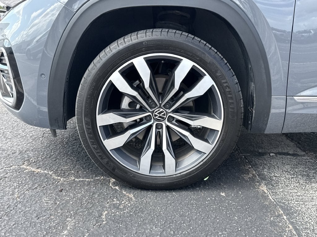 2023 Volkswagen Atlas Cross Sport 3.6L V6 SEL Premium R-Line