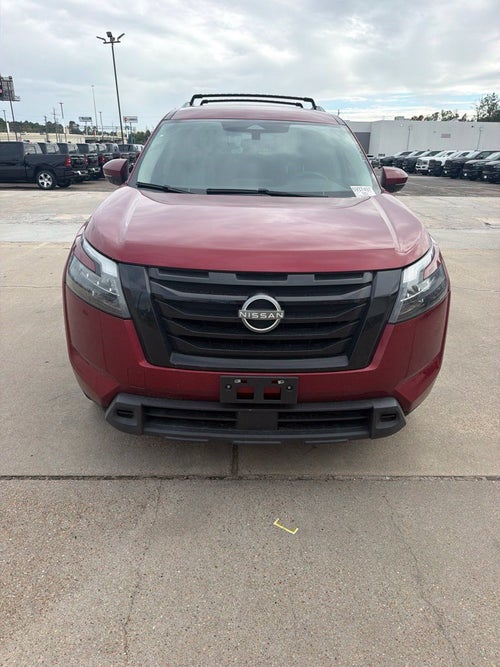 2023 Nissan Pathfinder SV