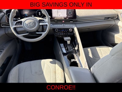 2023 Hyundai ELANTRA SEL