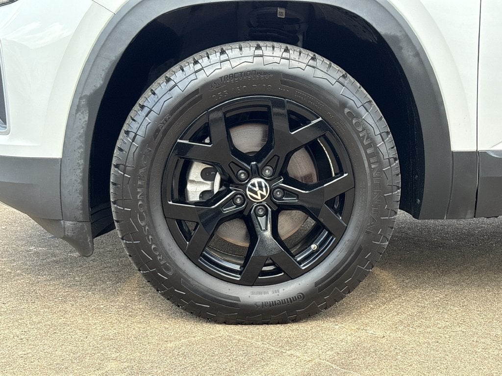 2024 Volkswagen Atlas 2.0T Peak Edition SEL