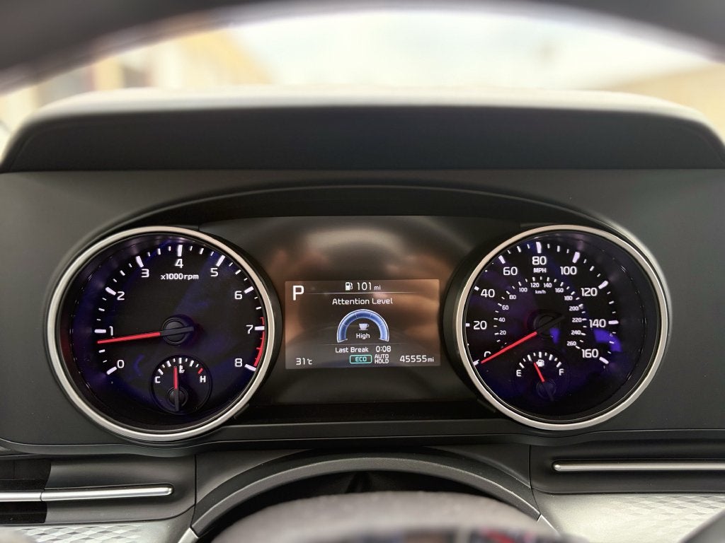 2024 Kia Carnival LX