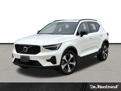 2026 Volvo XC40 B5 Plus