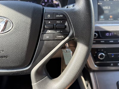 2016 Hyundai SONATA SE