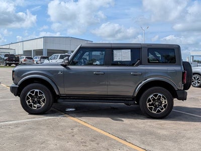 2024 Ford Bronco Outer Banks