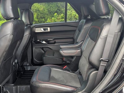 2022 Ford Explorer ST-Line