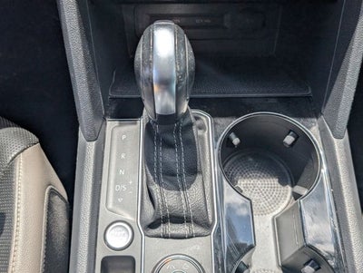 2022 Volkswagen Atlas 3.6L V6 SEL Premium R-Line