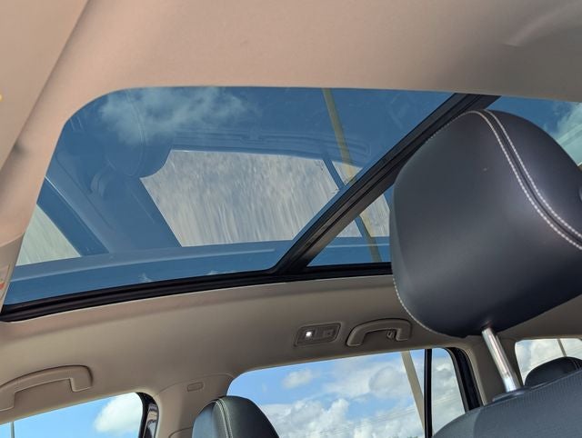 2022 Volkswagen Atlas 3.6L V6 SEL Premium R-Line