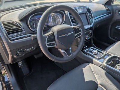 2023 Chrysler 300 Touring