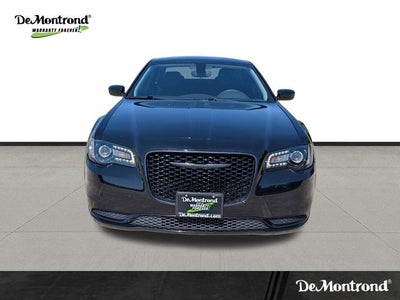 2023 Chrysler 300 Touring