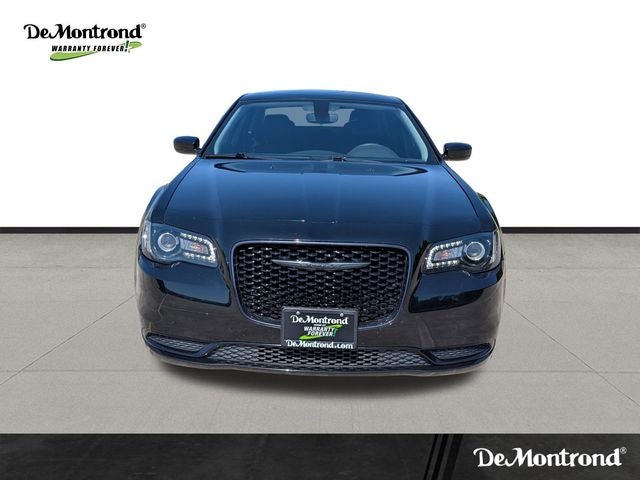 2023 Chrysler 300 Touring