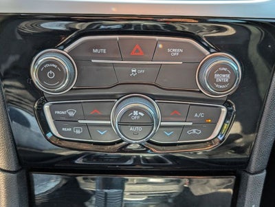 2023 Chrysler 300 Touring