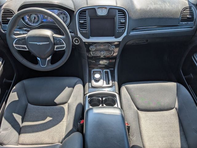 2023 Chrysler 300 Touring