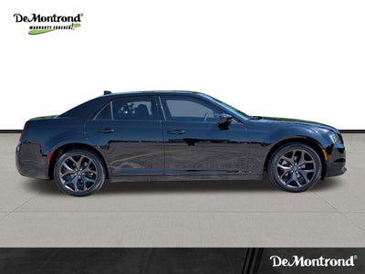 2023 Chrysler 300 Touring