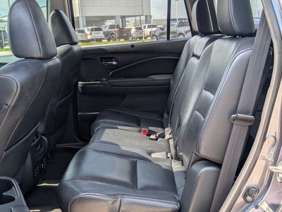 2016 Honda Pilot EX-L w/Rear Entertainment System