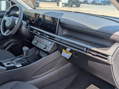 2026 Hyundai TUCSON SE FWD