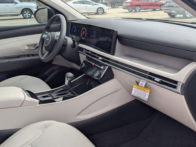 2026 Hyundai TUCSON SEL FWD