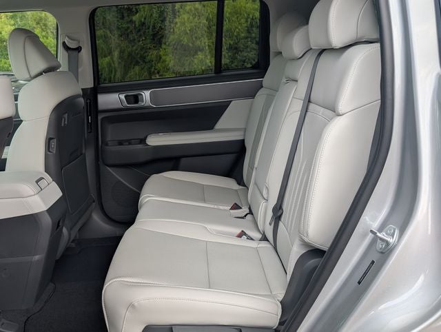 2027 Hyundai SANTA FE SEL FWD