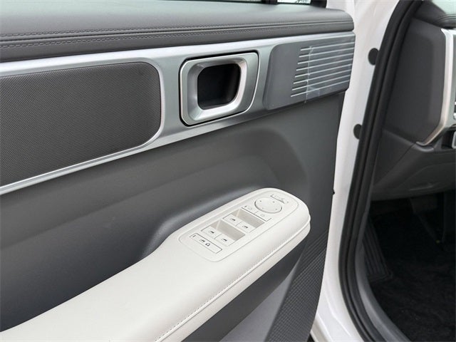 2025 Hyundai SANTA FE SEL FWD